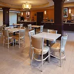 Western Schlossmuehle فندق 4*