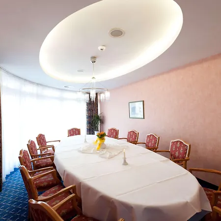 Отель Western Schlossmuehle Кведлинбург