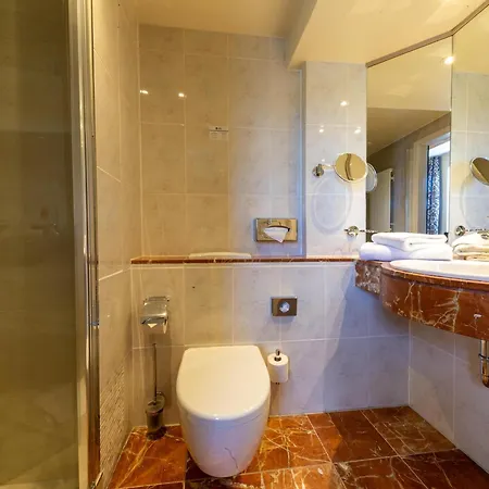 Western Schlossmuehle Hotel 4*