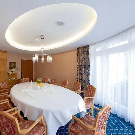 Western Schlossmühle Hotel 4*