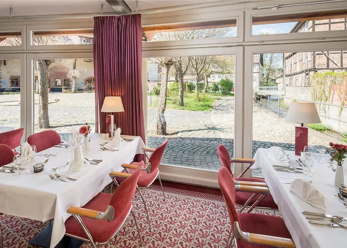 Western Schlossmuehle מלון 4*