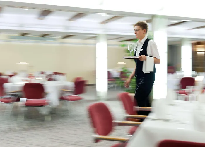 מלון Western Schlossmuehle 4*